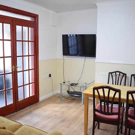 House Stay In Bangor North Wales Exterior foto